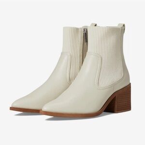 Anne Klein Women’s Andie Boots Size 10 Bone